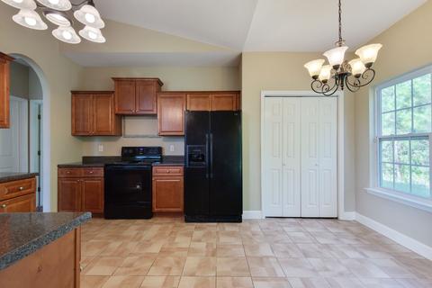 455 Slash Cir, Midway, FL 32343 photo 11