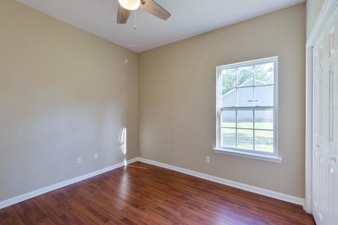 455 Slash Cir, Midway, FL 32343 photo 5