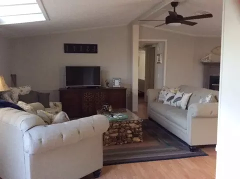 301 Glenda Ln, Perry, FL 32348 photo 5