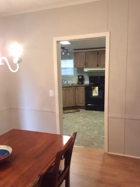 301 Glenda Ln, Perry, FL 32348 photo 9