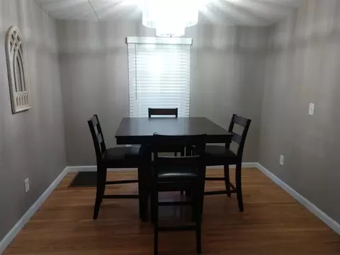 516 W Willow St, Perry, FL 32347 photo 4