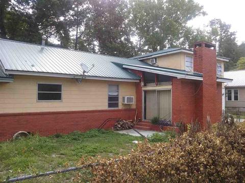 112 E Jane Ave, Perry, FL 32347 photo 1