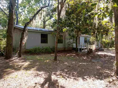 17520 E Royal Oak Dr, Perry, FL 32348 photo 1