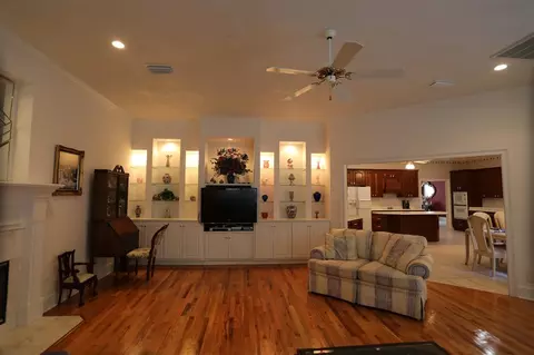 310 Bishop Blvd, Perry, FL 32347 photo 17