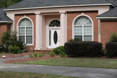 310 Bishop Blvd, Perry, FL 32347 photo 3