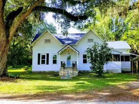1103 W Green St, Perry, FL 32347 photo 1