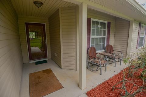 560 Sand Pine Cir, Midway, FL 32343 photo 5