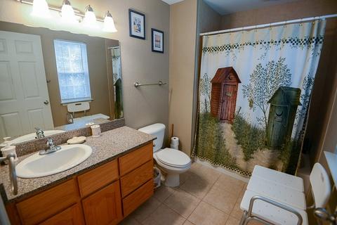 560 Sand Pine Cir, Midway, FL 32343 photo 22