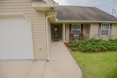 560 Sand Pine Cir, Midway, FL 32343 photo 4