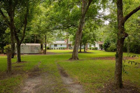 120 E Pace Dr, Perry, FL 32347 photo 3