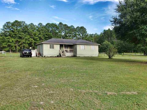 405 SE Apachee Ave, Lee, FL 32059 photo 1