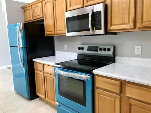 105 Slash Cir, Midway, FL 32343 photo 8