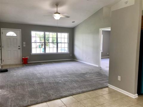 105 Slash Cir, Midway, FL 32343 photo 3