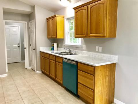 105 Slash Cir, Midway, FL 32343 photo 10