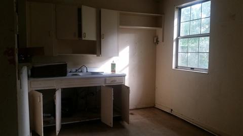 711 W Julia St, Perry, FL 32347 photo 9