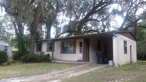 711 W Julia St, Perry, FL 32347 photo 4