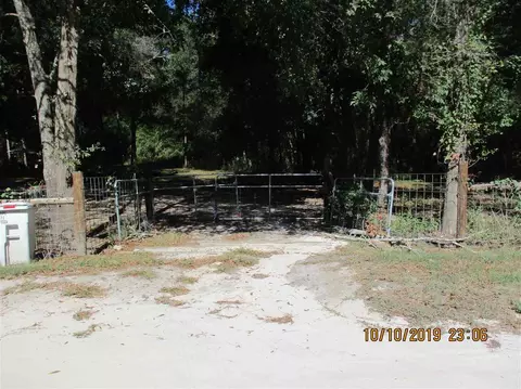1111 NE Juniper Dr, Lee, FL 32059 photo 4