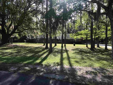 127 Springhill Rd, Perry, FL 32347 photo 1