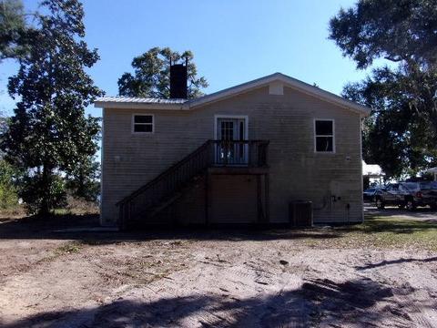 152 Loop Dr, Quincy, FL 32351 photo 1