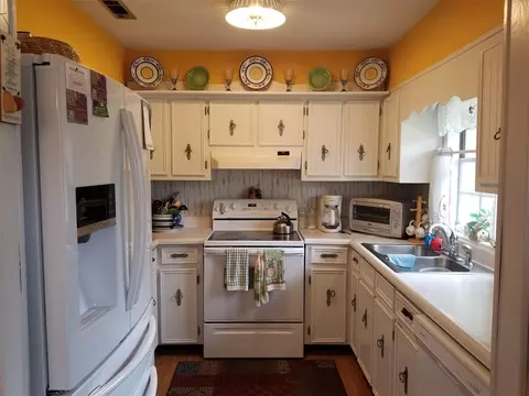 1202 N Springfield St, Perry, FL 32347 photo 6