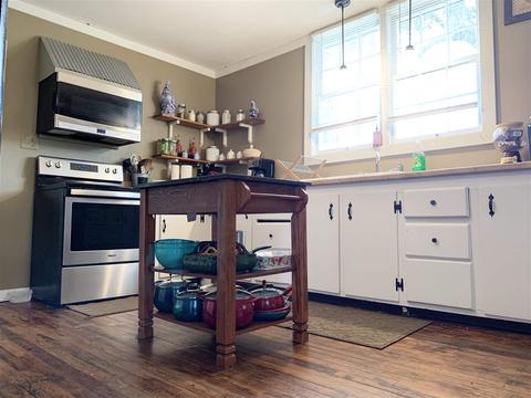 179 E Center St, Perry, FL 32348 photo 4