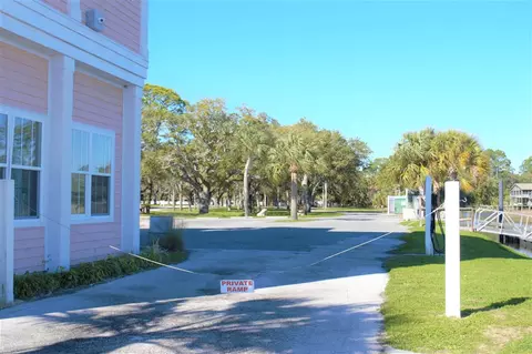 324 NW Second Ave #102, Steinhatchee, FL 32359 photo 6