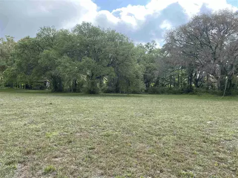 2810 Green Farm Rd, Perry, FL 32347 photo 4