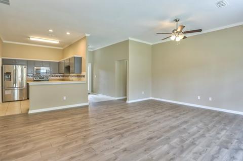 220 Stevens Dr, Midway, FL 32343 photo 10