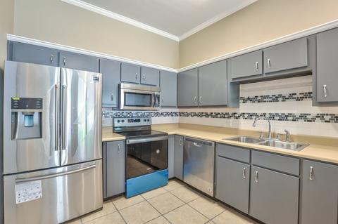 220 Stevens Dr, Midway, FL 32343 photo 6