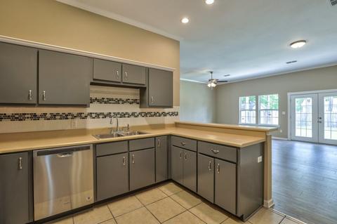 220 Stevens Dr, Midway, FL 32343 photo 7