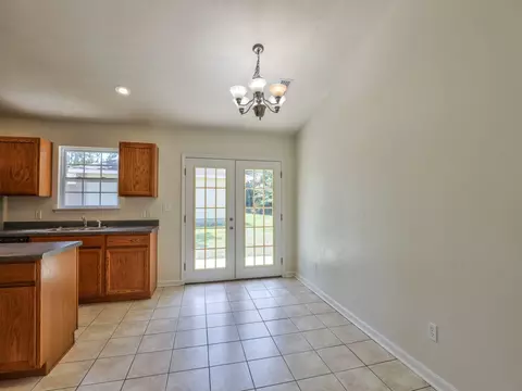 170 Loblolly Cir, Midway, FL 32343 photo 11