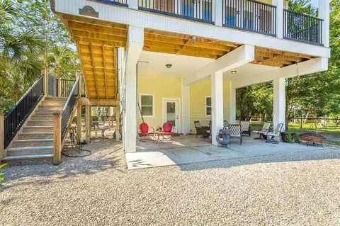 28 Division St, Panacea, FL 32346 photo 3
