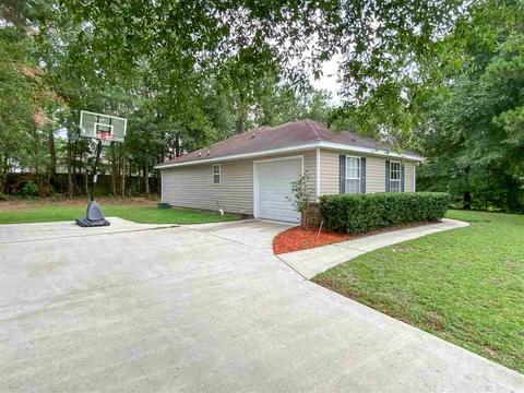 67 Sand Pine Cir, Midway, FL 32343 photo 2