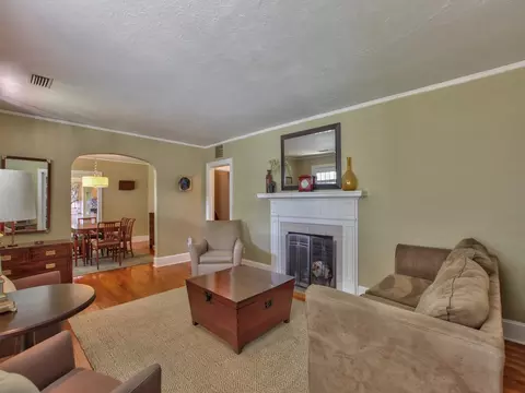 2006 E Forest Dr, Tallahassee, FL 32303 photo 3