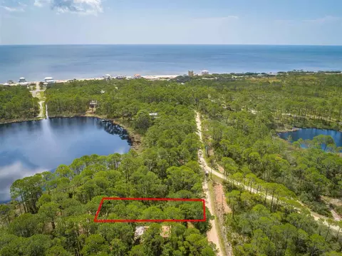 79 Lakeview Dr, Bald Point, FL 32346 photo 2