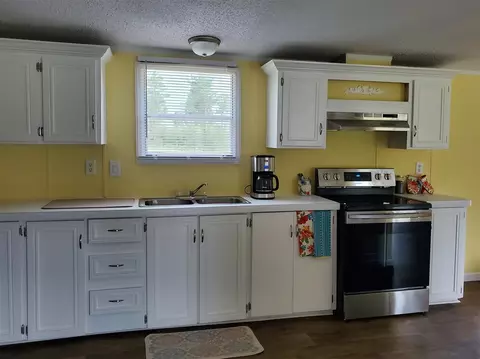 799 SE Benchmark Dr, Lee, FL 32059 photo 3
