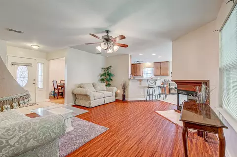 20 Frank Run, Midway, FL 32343 photo 4