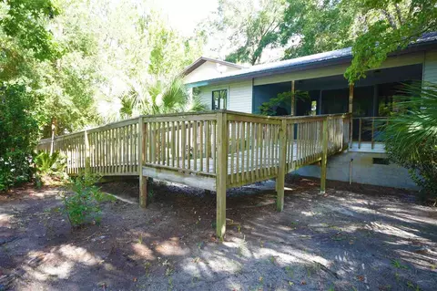 913 NE Central Ave, Steinhatchee, FL 32359 photo 9
