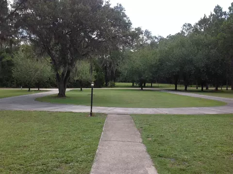 5105 Roping Ln, Perry, FL 32347 photo 2