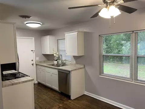 829 Apache St, Tallahassee, FL 32301 photo 13