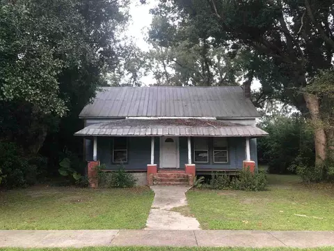 541 SE Seaboard St, Lee, FL 32059 photo 1