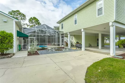 9 Cessna Ln, Panacea, FL 32346 photo 3