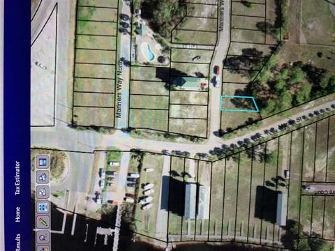 103 S Mariners Way, Carrabelle, FL 32322 photo 2