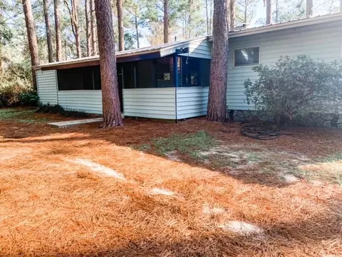 111 Marshall Dr, Perry, FL 32347 photo 2