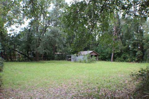 1104 E Veterans Dr, Perry, FL 32347 photo 1