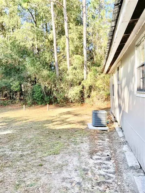 2827 Mixon Rd, Perry, FL 32348 photo 6