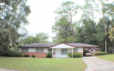 1100 E Julia St, Perry, FL 32347 photo 1