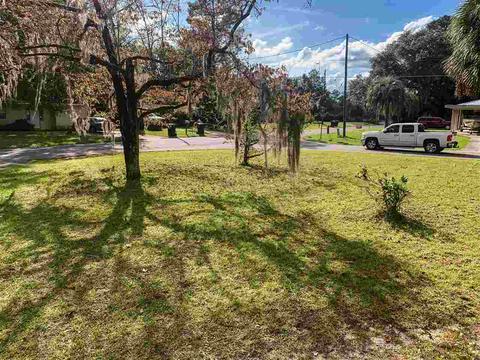1000 E Julia St, Perry, FL 32347 photo 2