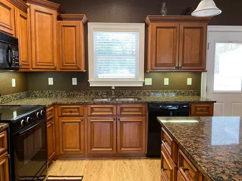 213 E Timberlane St, Perry, FL 32347 photo 7