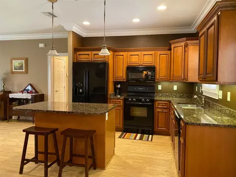 213 E Timberlane St, Perry, FL 32347 photo 6
